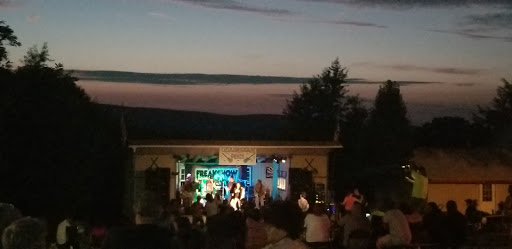 Lounge «Troubadour Restaurant & Lounge», reviews and photos, 25 Troubadour Ln, Berkeley Springs, WV 25411, USA