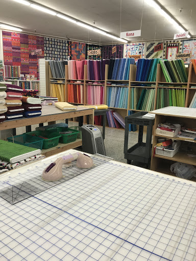 Vacuum Cleaner Store «35th Avenue Sew & Vac», reviews and photos, 3548 W Northern Ave, Phoenix, AZ 85051, USA