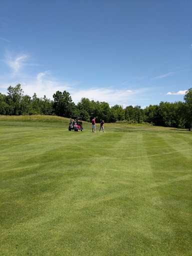 Golf Course «Sugarbush Golf Club & Banquet Center», reviews and photos, 1 Sugarbush Dr, Davison, MI 48423, USA