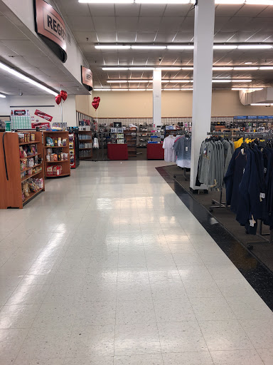Clothing Store «Burlington Coat Factory», reviews and photos, 9321 Telegraph Rd, Redford Charter Twp, MI 48239, USA