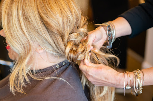 Hair Salon «Luxuria Salon & Spa», reviews and photos, 18207 Hillcrest Ave, Olney, MD 20832, USA