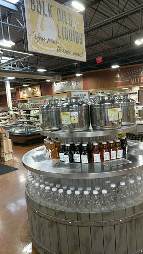 Grocery Store «Fresh Thyme Farmers Market - Kenosha», reviews and photos, 7100 Green Bay Rd, Kenosha, WI 53142, USA