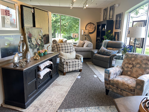 Furniture Store «La-Z-Boy Furniture Galleries», reviews and photos, 2328 Lincoln Hwy, Langhorne, PA 19047, USA