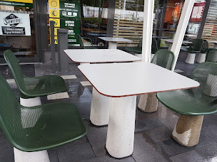 Photo n°42 de McDonald's à Le Pont-de-Beauvoisin ()