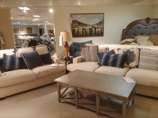 Furniture Store «Star Furniture Clearance Center», reviews and photos, 16515 North Fwy, Houston, TX 77090, USA