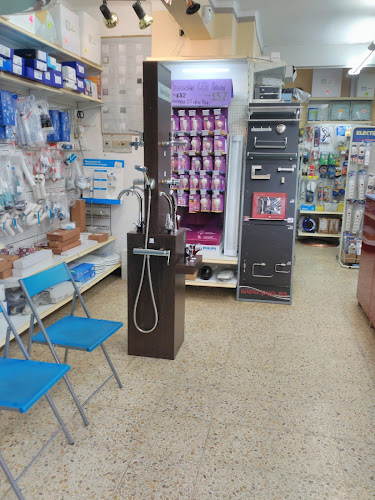 Artículos eléctricos y de fontanería Simón