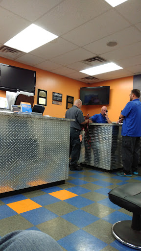 Ford Dealer «Valley Ford Truck», reviews and photos, 5715 Canal Rd, Cleveland, OH 44125, USA