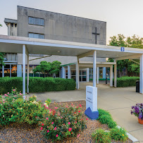 Ascension St. Vincent Evansville - Photo 2 - Car repair in Evansville, IN, Evansville