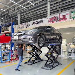 W Performance (ดับบลิว เพอร์ฟอร์แมนซ์)