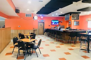 Obie's Bar & Restaurant image