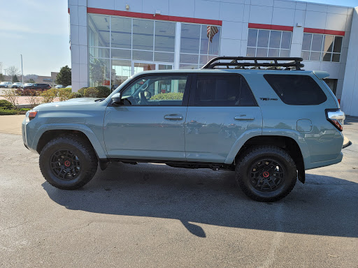 Toyota Dealer «Premier Toyota of Amherst», reviews and photos