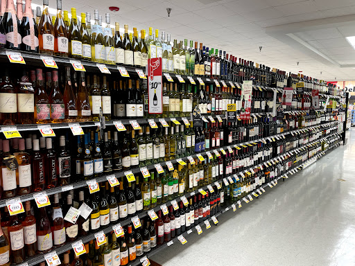 Grocery Store «Winn-Dixie», reviews and photos, 17221 NW 27th Ave, Miami Gardens, FL 33056, USA