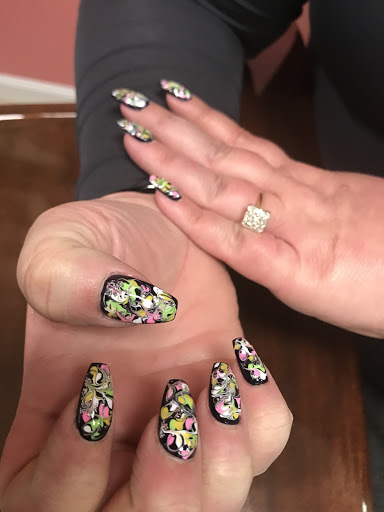 Nail Salon «Corbin Nails Salon», reviews and photos, 1019 Cumberland Falls Hwy # 12, Corbin, KY 40701, USA