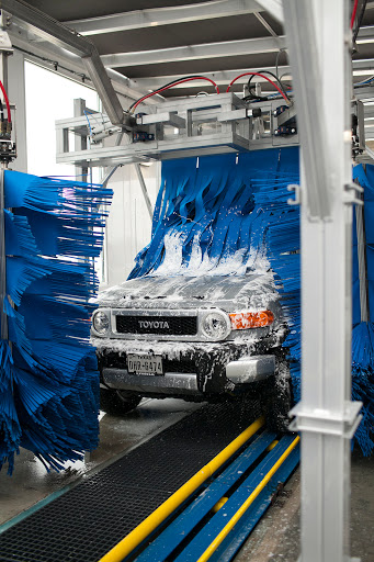 Car Wash «BlueWave Express Car Wash», reviews and photos, 1665 Eldridge Pkwy, Houston, TX 77077, USA