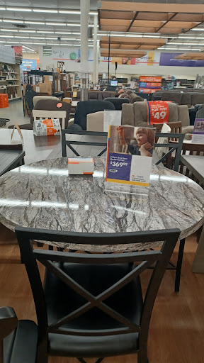 Discount Store «Big Lots», reviews and photos, 5640 Dixie Hwy, Waterford Twp, MI 48329, USA