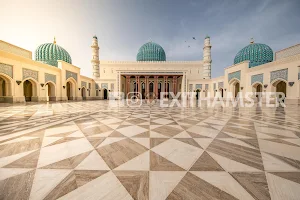 Sultan Qaboos Grand Masjid Sohar image