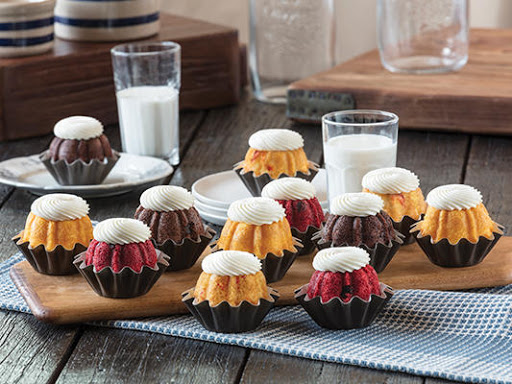 Bakery «Nothing Bundt Cakes», reviews and photos, 8320 W Sahara Ave #140, Las Vegas, NV 89117, USA