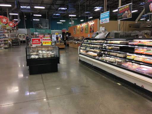 Grocery Store «H-E-B Grocery», reviews and photos, 407 S Adams St, Fredericksburg, TX 78624, USA