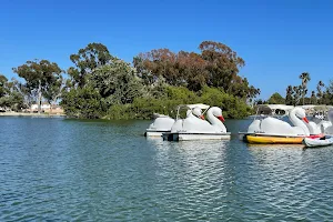 Palm Island | Mile Square Park image