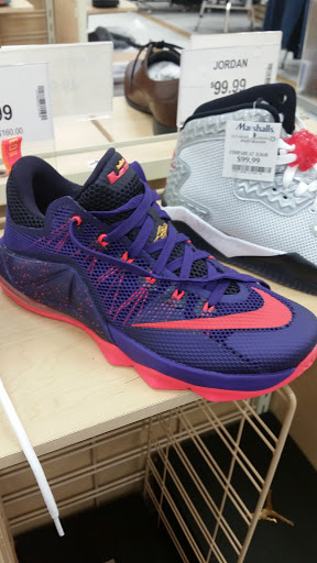 Department Store «Marshalls», reviews and photos, 3256 Silas Creek Pkwy, Winston-Salem, NC 27103, USA