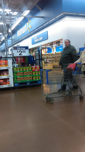 Department Store «Walmart Supercenter», reviews and photos, 4700 135th St, Crestwood, IL 60445, USA