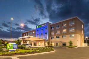 Holiday Inn Express & Suites Tampa North - Wesley Chapel, an IHG Hotel image