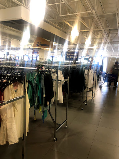 Thrift Store «Goodwill», reviews and photos, 4410 W 16th Ave, Hialeah, FL 33012, USA