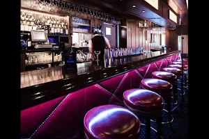 Berlin's Cocktail Bar & Lounge image