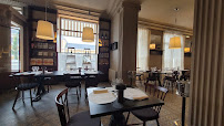Atmosphère du Restaurant gastronomique Le Central à Roanne - n°11
