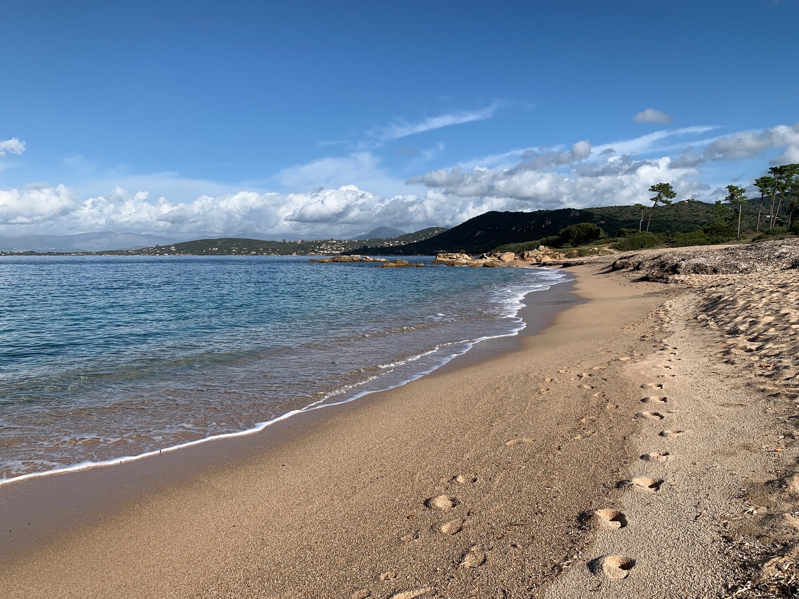 Photo de Plage de Verghia - endroit populaire parmi les connaisseurs de la détente