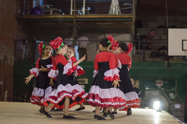 Escuela de Danza Onuzka