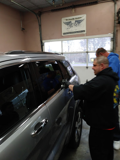 Car Wash «Hampton Auto Wash», reviews and photos, 296 W Montauk Hwy, Hampton Bays, NY 11946, USA