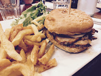 Plats et boissons du Restaurant de hamburgers Bistrot Mademoiselle à Vincennes - n°16