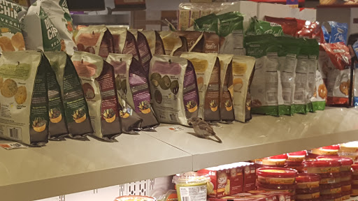 Supermarket «Stop & Shop», reviews and photos, 1235 Farmington Ave, West Hartford, CT 06107, USA