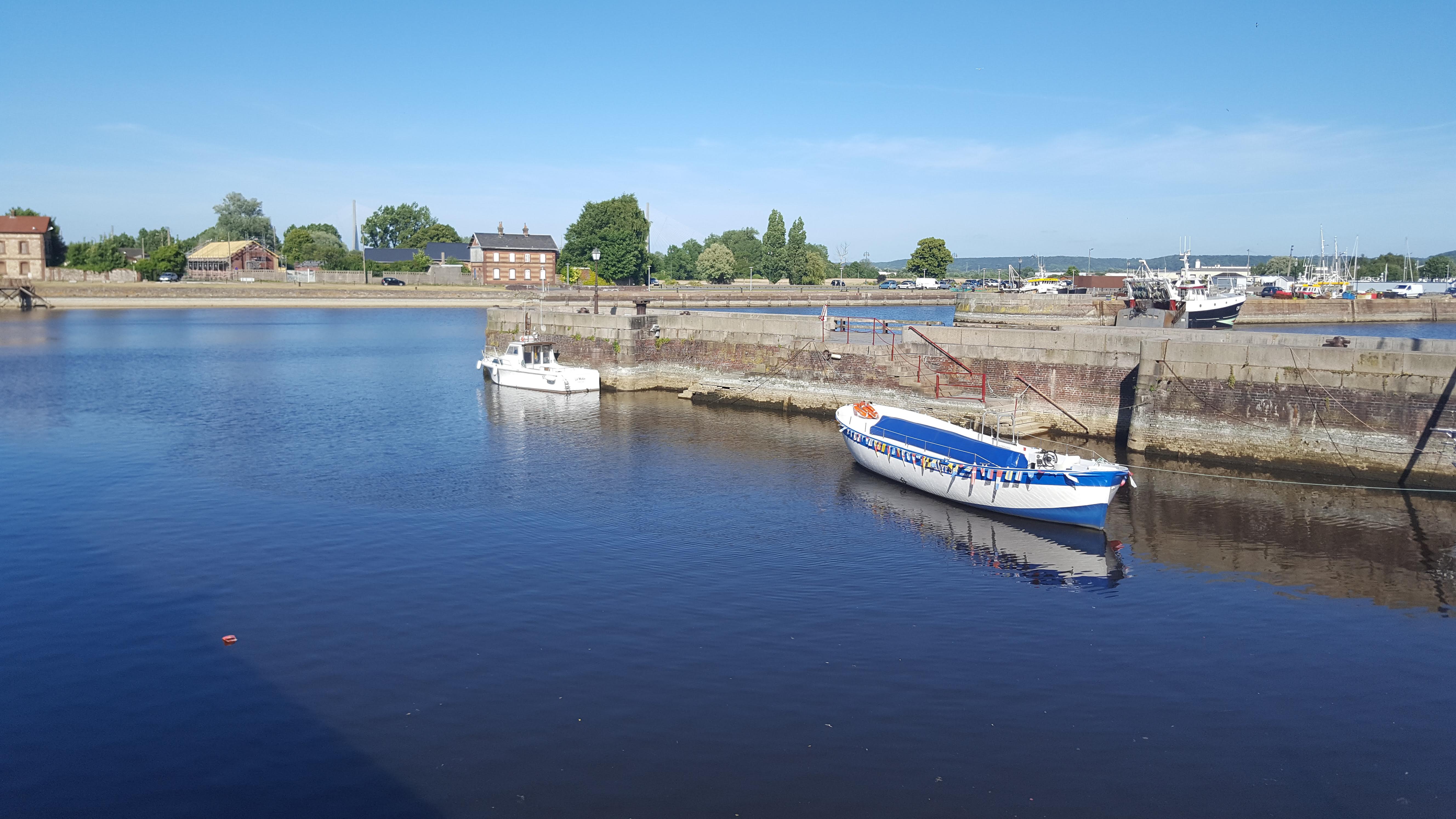 Photo n° 5 de l'avis de Viktor.h fait le 17/06/2017 à 06:40