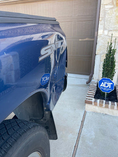 Auto Body Shop «DentMax Auto Collision», reviews and photos, 800 Fulgham Rd #12, Plano, TX 75093, USA