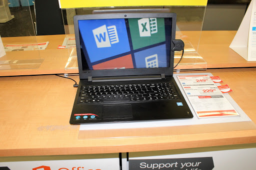 Office Supply Store «Staples», reviews and photos, 14497 Potomac Mills Rd, Woodbridge, VA 22192, USA