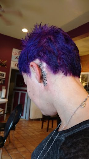 Tattoo Shop «Walking Art Tattoos», reviews and photos, 301 Front St, Minocqua, WI 54548, USA