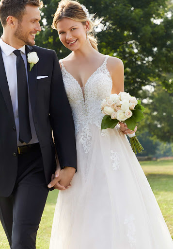 Bridal Shop «Bowties Bridal», reviews and photos, 3899 E Sunset Rd #105, Las Vegas, NV 89120, USA