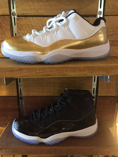 Clothing Store «Krush», reviews and photos, 1360 W 9th St, Cleveland, OH 44113, USA