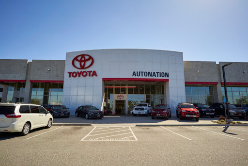 Toyota Dealer «AutoNation Toyota Cerritos», reviews and photos, 18700 Studebaker Rd, Cerritos, CA 90703, USA