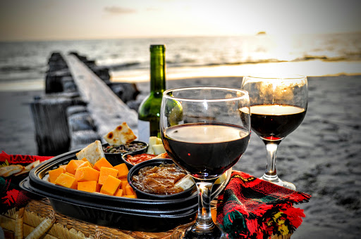 Gourmet Grocery Store «Old World Market», reviews and photos, 2800 Davis Blvd #103, Naples, FL 34104, USA