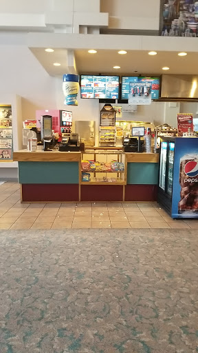 Movie Theater «Fridley Theatres Springwood 9», reviews and photos, 2829 S Ankeny Blvd, Ankeny, IA 50023, USA