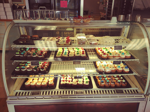 Bakery «Sweet Dream Desserts-Catering», reviews and photos, 1969 Dekalb Ave, Sycamore, IL 60178, USA