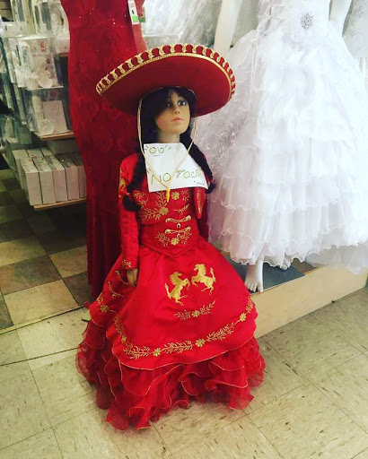 Shopping Mall «Elgin Shopping Mall», reviews and photos, 308 S McLean Blvd, Elgin, IL 60123, USA