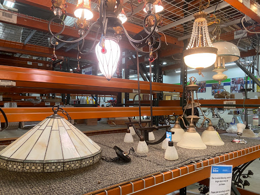 Building Materials Store «Habitat for Humanity ReStore DuPage», reviews and photos, 869 S Rohlwing Rd, Addison, IL 60101, USA