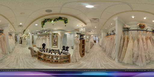 Bridal Shop «Le Bella Donna Bridal & Formal Shop», reviews and photos, 319 York Rd, Jenkintown, PA 19046, USA