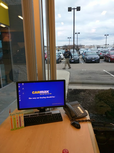 Used Car Dealer «CarMax», reviews and photos, 3555 Miamisburg Centerville Rd, Dayton, OH 45449, USA