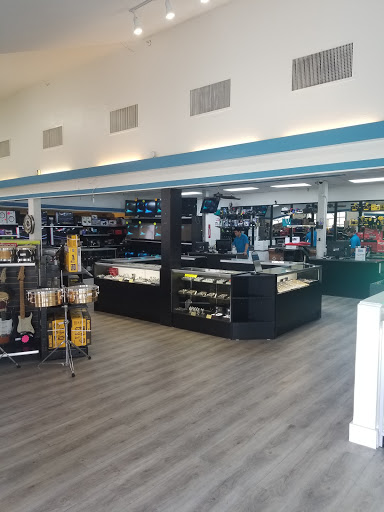 Pawn Shop «Mega Pawn & Jewelry», reviews and photos, 4006 W Vine St, Kissimmee, FL 34741, USA