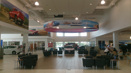 Toyota Dealer «AutoNation Toyota Irvine», reviews and photos, 9101 Research Dr, Irvine, CA 92618, USA